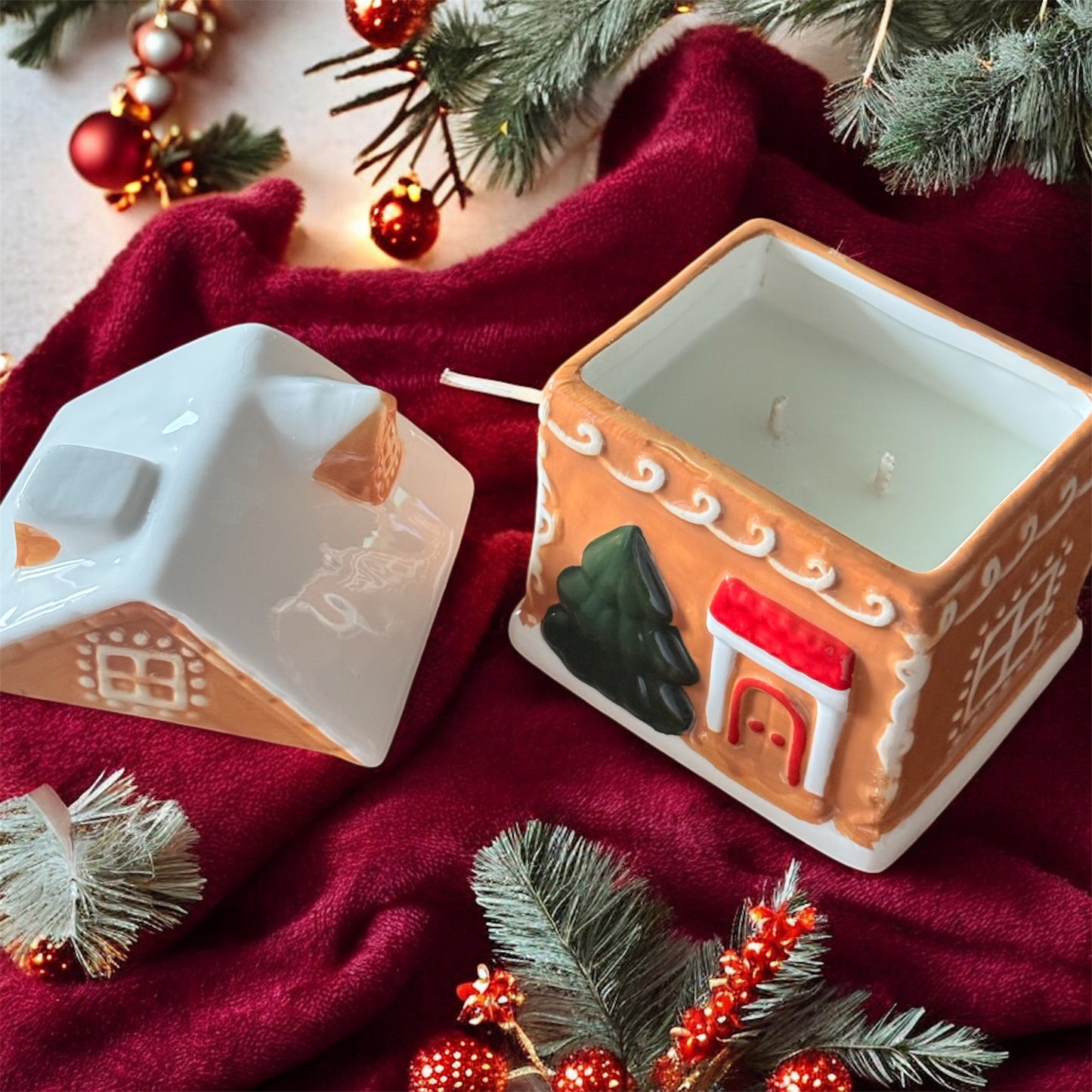 Bougie “Maison pain d’épices ”